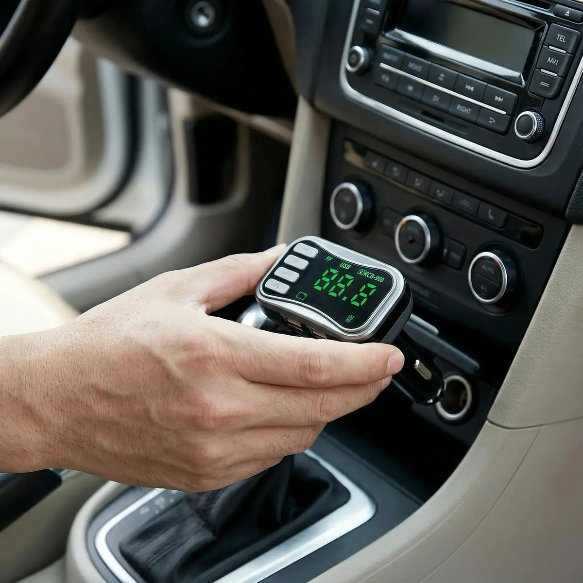 Transmisor Bluetooth FM con Pantalla Gigante Digital - Reproductor MP3 para Auto, Manos Libres y Doble Carga USB, Calidad Pro 2026 - Conecta Chava Shop