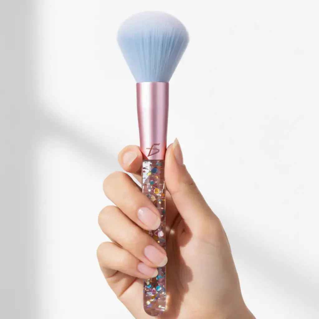 Set de 7 Brochas de Maquillaje Kawaii con Glitter - Kit de Pinceles Profesionales Ultra Suaves para Rostro y Ojos Pro 2026 - Conecta Chava Shop