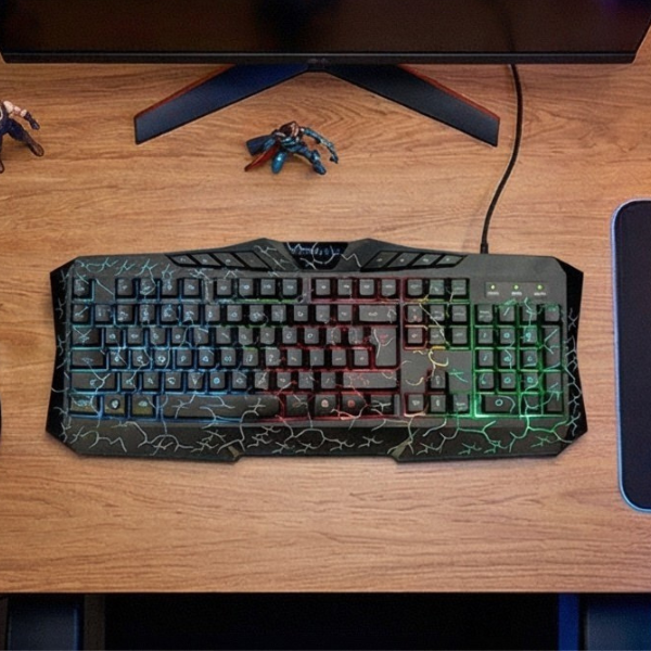 Teclado Gamer RGB en Español de Alta Respuesta - Teclado para Juegos USB Plug & Play con Iluminación LED Dinámica, Calidad Pro 2026 - Conecta Chava Shop